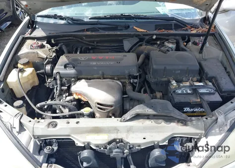 2004 Toyota Camry Le from USA, damaged, VIN 4T1BE32KX4U271202